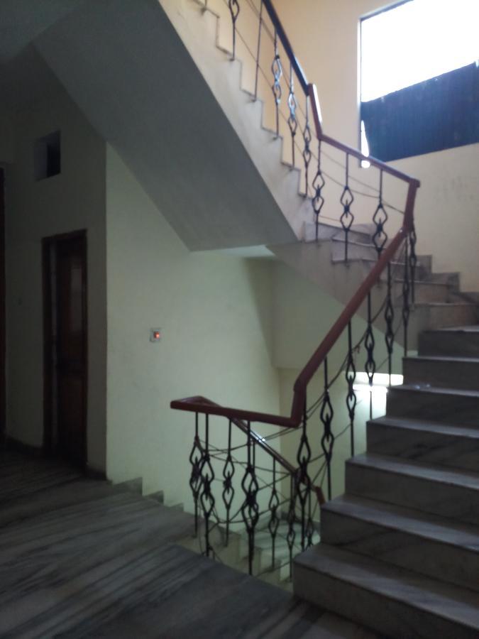 Hotel Satkar, Харидвар Экстерьер фото